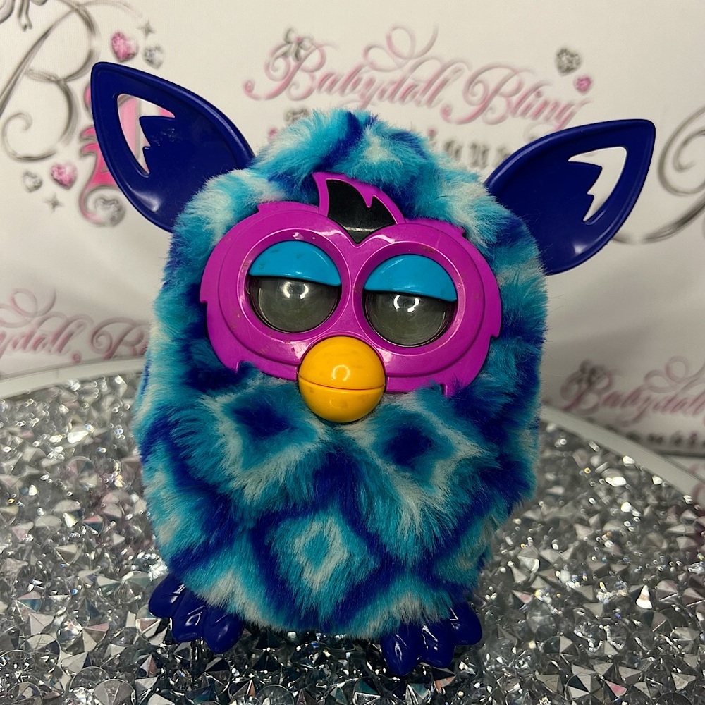 FURBY Boom Hasbro Checkered Diamond Pattern 2012 Toy rare furry cute y2k